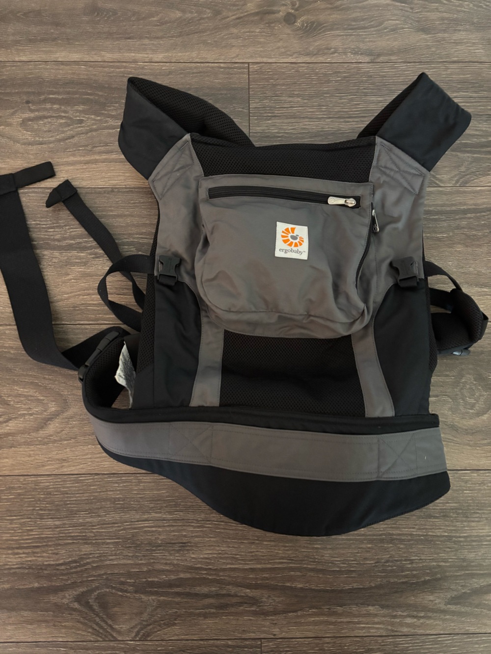Ergobaby Performance Carrier in Charcoal Black